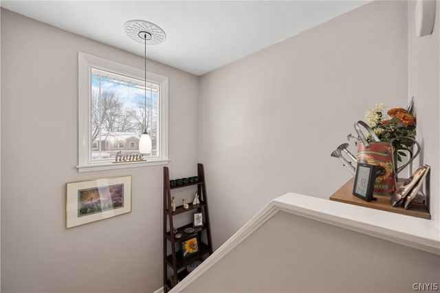 4315 Candlelight Lane, Clay, NY 13090