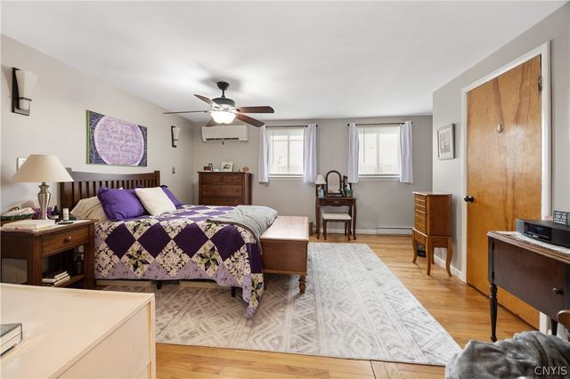 4315 Candlelight Lane, Clay, NY 13090