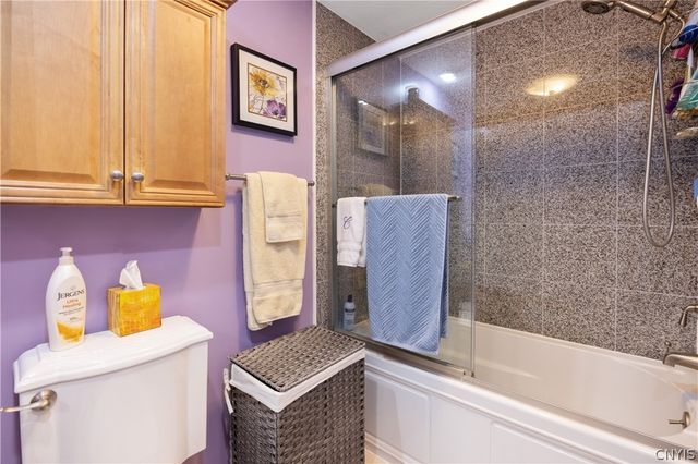 4315 Candlelight Lane, Clay, NY 13090