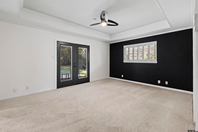 1020 Regency Ln, Tyler, TX 75703