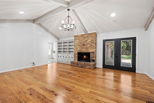 1020 Regency Ln, Tyler, TX 75703