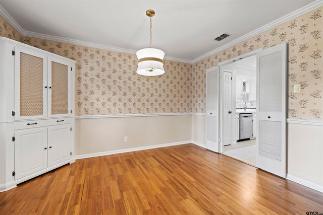 1020 Regency Ln, Tyler, TX 75703