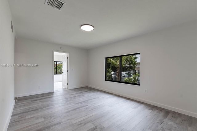 25 NW 78th Street 1, Miami, FL 33150