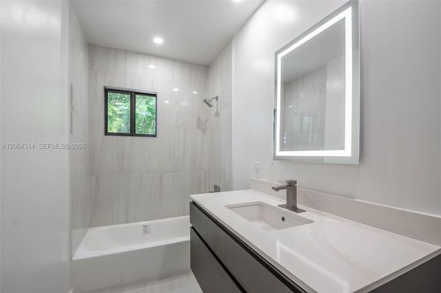 25 NW 78th Street 1, Miami, FL 33150