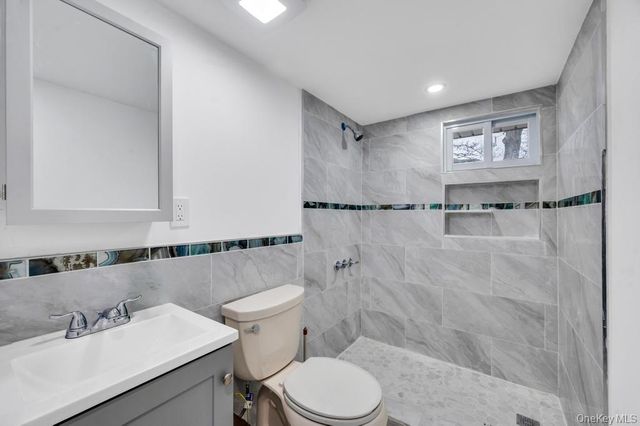 3 Adams Road, Central Islip, NY 11722