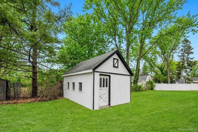 3 Adams Road, Central Islip, NY 11722