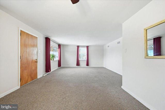 3009 LIMEKILN PIKE, Glenside, PA 19038