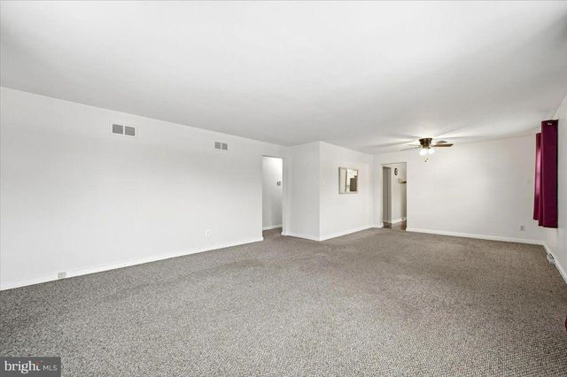 3009 LIMEKILN PIKE, Glenside, PA 19038