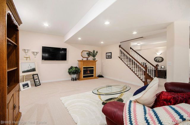 513 Timbermill Lane, Marion Township, MI 48843