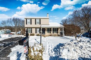 22 WINDEMERE CT, Downingtown, PA 19335