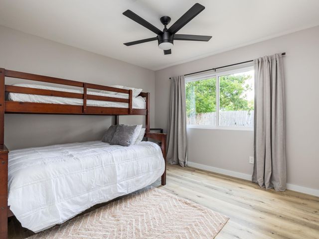 2401 Apple Valley CIR, Austin, TX 78747