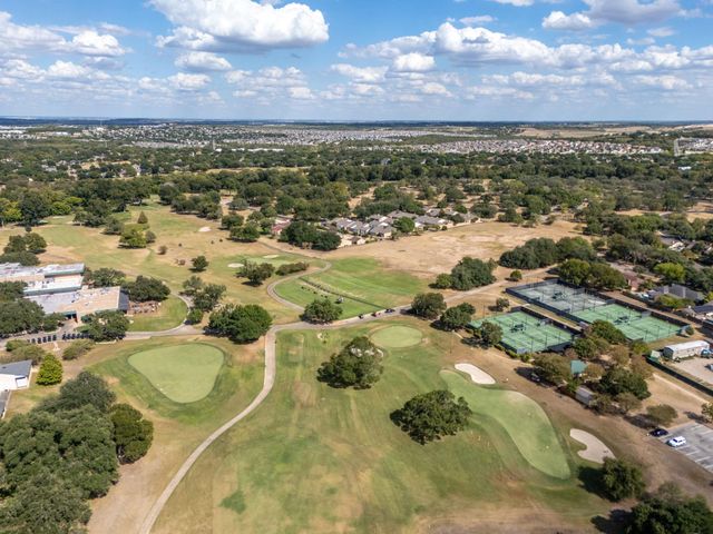 2401 Apple Valley CIR, Austin, TX 78747