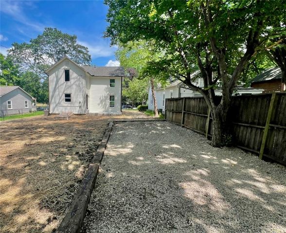 723 Arkansas Street, Lawrence, KS 66044