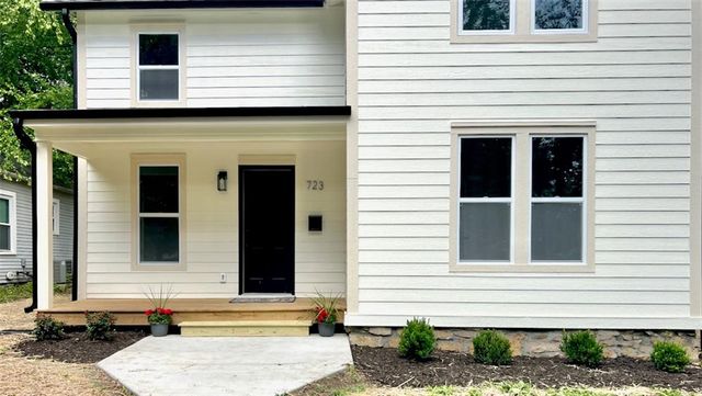 723 Arkansas Street, Lawrence, KS 66044