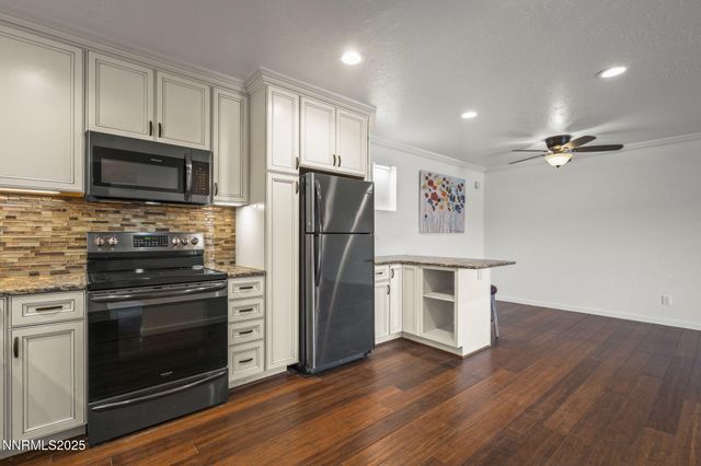 2845 Idlewild Drive 313, Reno, NV 89509