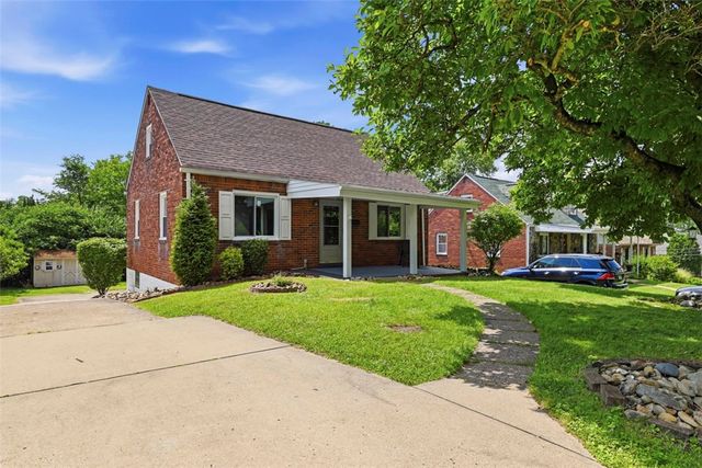 73 Clifford Dr, Green Tree, PA 15220
