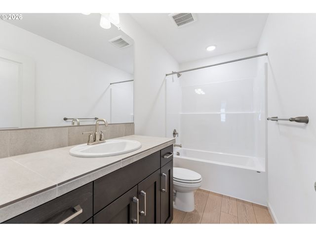 3502 Se Basin Ln, Hillsboro, OR 97123