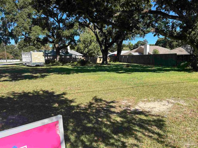 4000 Creighton Rd, Pensacola, FL 32504