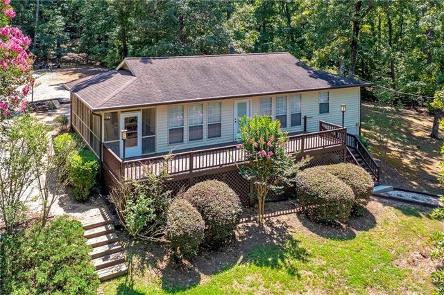 207 Quail Trail, Jackson, GA 30233