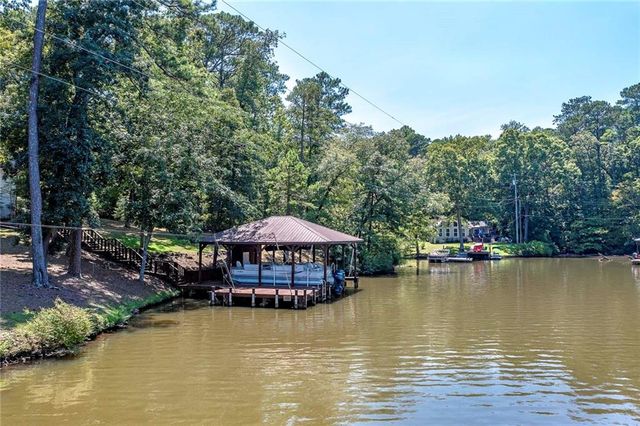 207 Quail Trail, Jackson, GA 30233