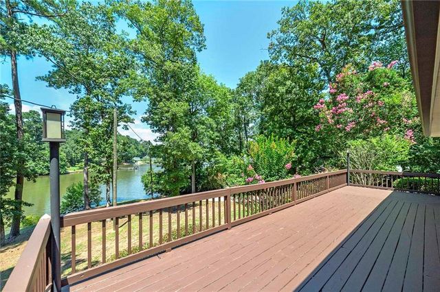 207 Quail Trail, Jackson, GA 30233