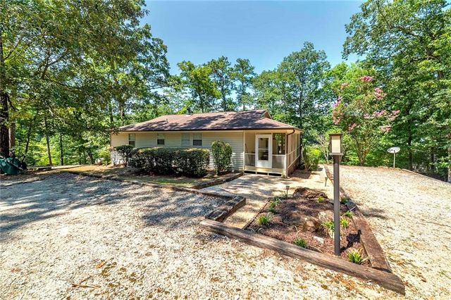 207 Quail Trail, Jackson, GA 30233