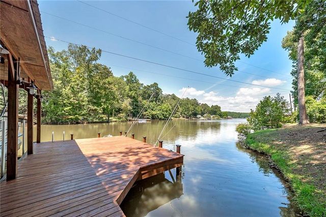 207 Quail Trail, Jackson, GA 30233