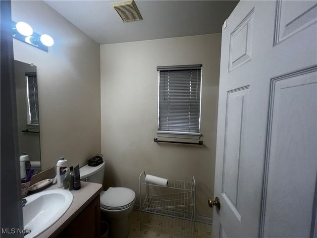 2230 E 97th Street, Cleveland, OH 44106