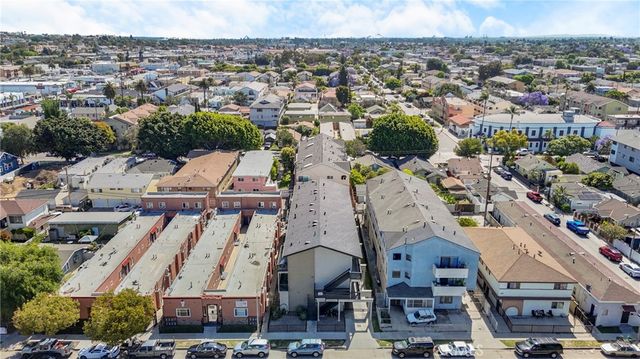 1126 Raymond Avenue, Long Beach, CA 90804