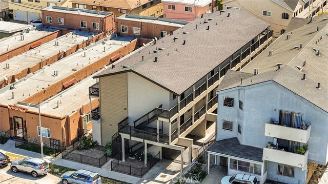 1126 Raymond Avenue, Long Beach, CA 90804