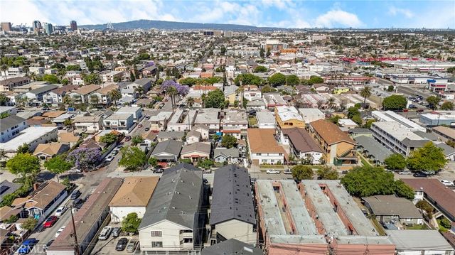 1126 Raymond Avenue, Long Beach, CA 90804