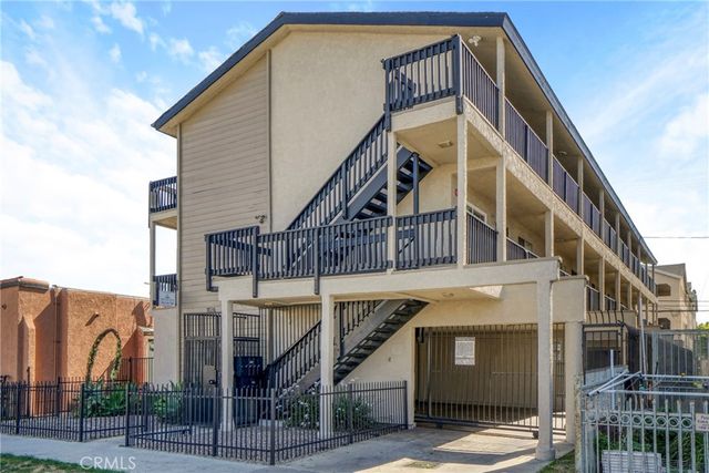 1126 Raymond Avenue, Long Beach, CA 90804