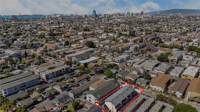 1126 Raymond Avenue, Long Beach, CA 90804