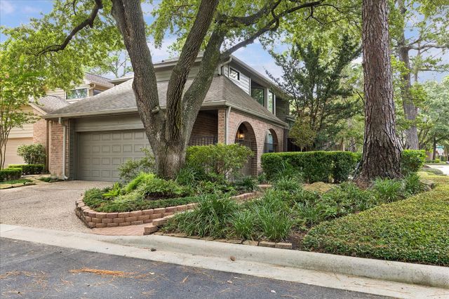 133 Sugarberry Circle, Houston, TX 77024