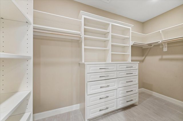 133 Sugarberry Circle, Houston, TX 77024