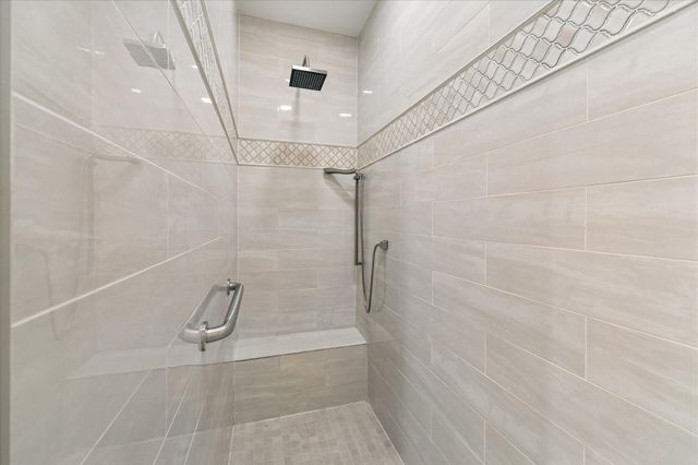 133 Sugarberry Circle, Houston, TX 77024