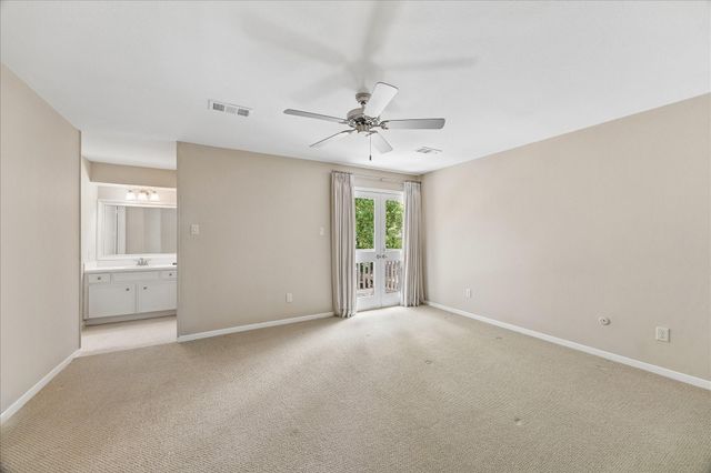 133 Sugarberry Circle, Houston, TX 77024
