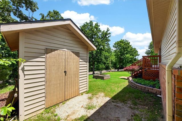 15 Bonnyrigg Drive, Bella Vista, AR 72715
