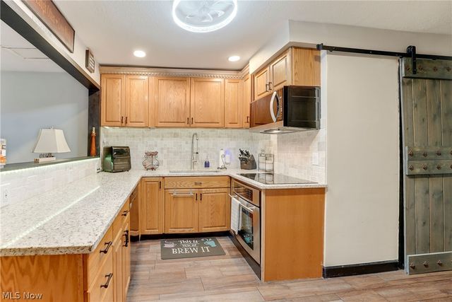 13 Meadowlawn Drive 2, Mentor, OH 44060