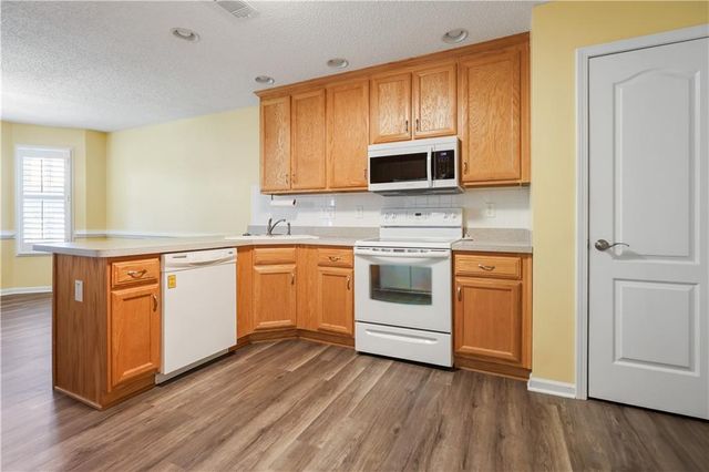 1496 Empress Drive, Mcdonough, GA 30253