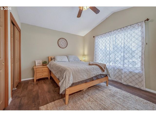 51685 Se 2ND St, Scappoose, OR 97056