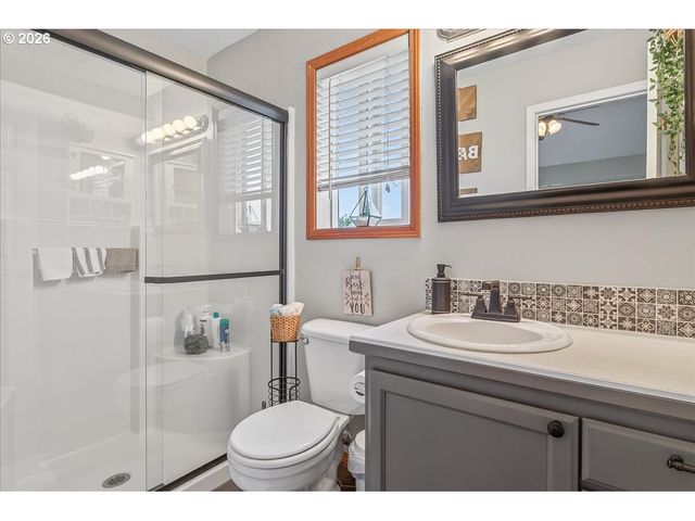 51685 Se 2ND St, Scappoose, OR 97056