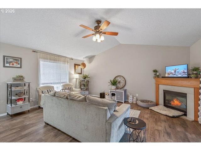 51685 Se 2ND St, Scappoose, OR 97056