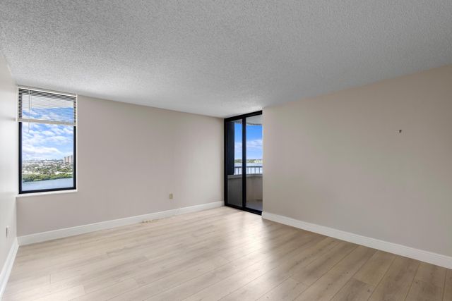 5080 N OCEAN Drive 12C, Singer Island, FL 33404