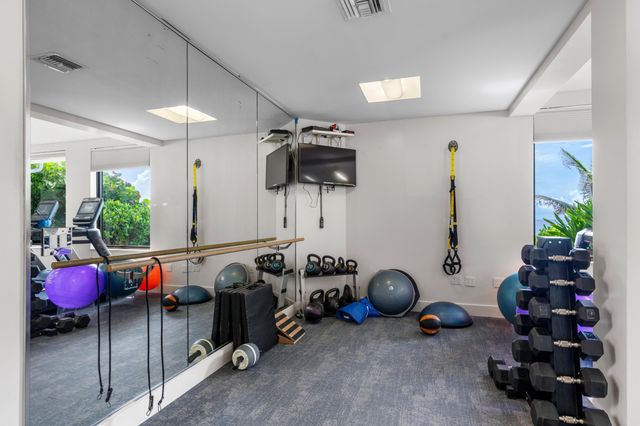 5080 N OCEAN Drive 12C, Singer Island, FL 33404