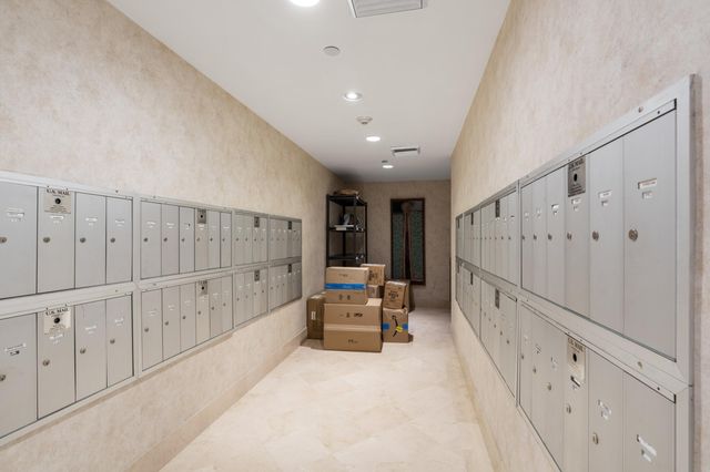 5080 N OCEAN Drive 12C, Singer Island, FL 33404
