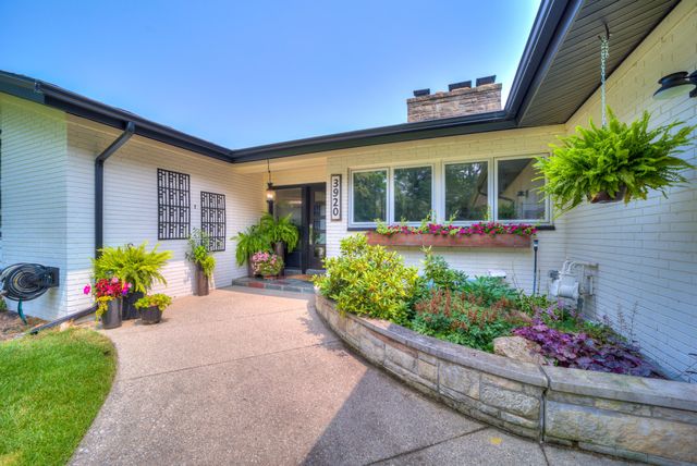 3920 Highgate Road, Norton Shores City, MI 49441