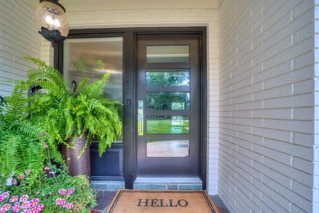 3920 Highgate Road, Norton Shores City, MI 49441