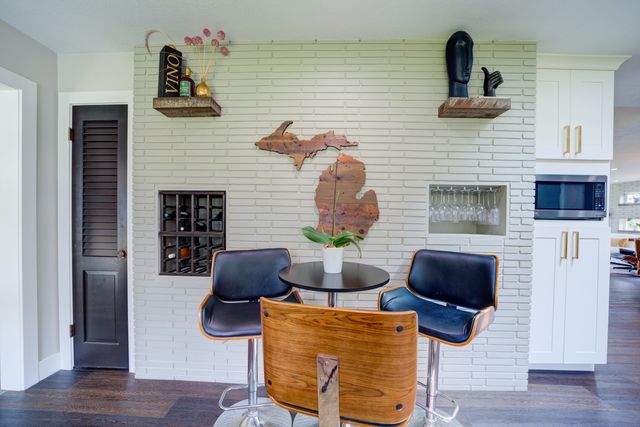 3920 Highgate Road, Norton Shores City, MI 49441