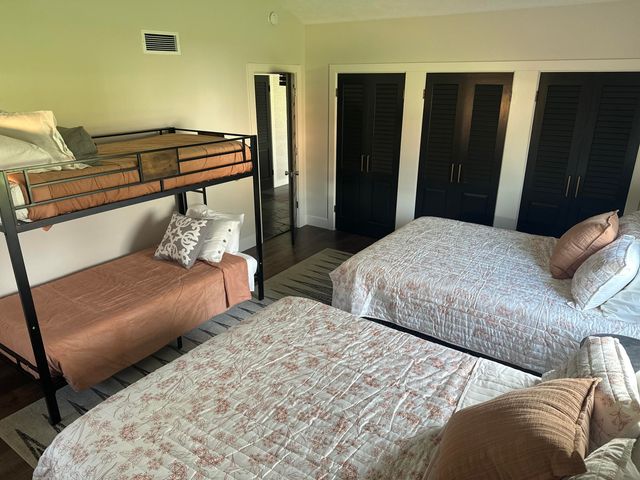 3920 Highgate Road, Norton Shores City, MI 49441